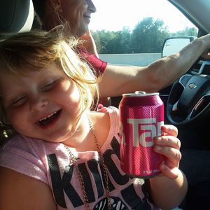 Meet your Posher, Carrie